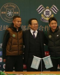 冈田武史重走杭州：中国足球出人才需更多的浙江队