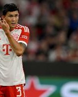 踢球者：金玟哉恢复合练早于预期，应该可以出战关键几周的比赛