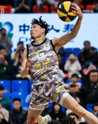 星空体育首页-男篮40岁老将夺冠！张镇麟宿敌获美国扣篮王：转手送陌生人一辆车|陈登星|扣篮大赛|大赛|冠军|飞跃_新浪体育_新浪新闻